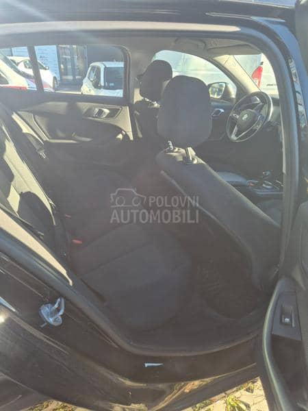 BMW 116 I HATCH