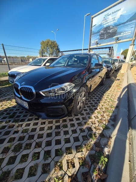 BMW 116 I HATCH
