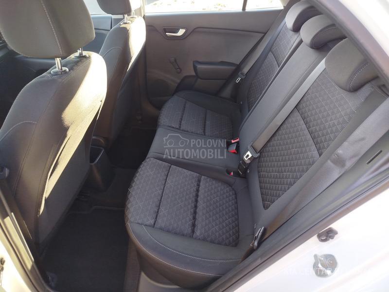 Kia Rio 1.4 MPI EDITION A/T