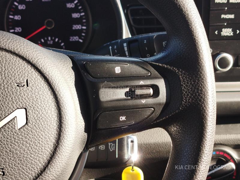 Kia Rio 1.4 MPI EDITION A/T