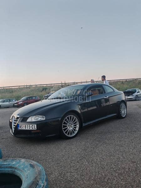 Alfa Romeo GT 1.9JTD