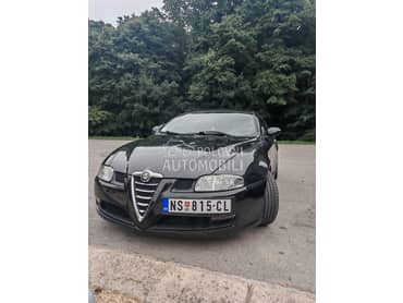 Alfa Romeo GT 1.9JTD