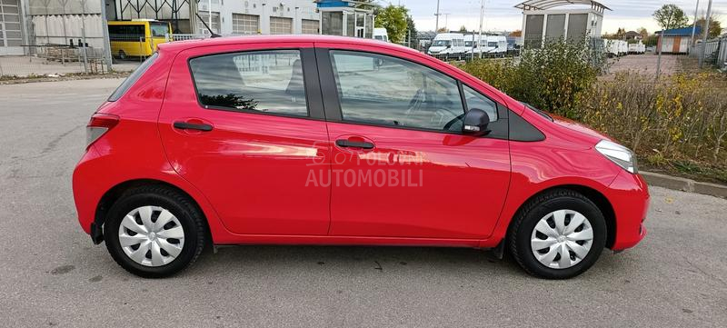 Toyota Yaris 1.0 N.O.V