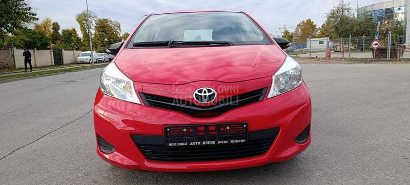 Toyota Yaris 1.0 N.O.V