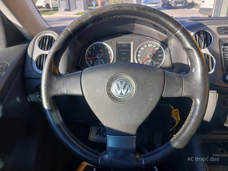 Volkswagen Tiguan 1.4 150HP