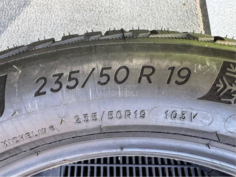 Michelin 235/50 R19 Zimska
