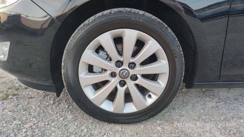 Opel Astra J 1.7 CDTi //COSMO//