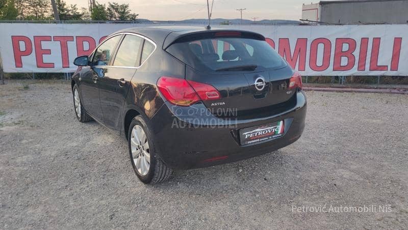 Opel Astra J 1.7 CDTi //COSMO//