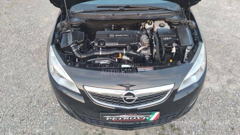 Opel Astra J 1.7 CDTi //COSMO//
