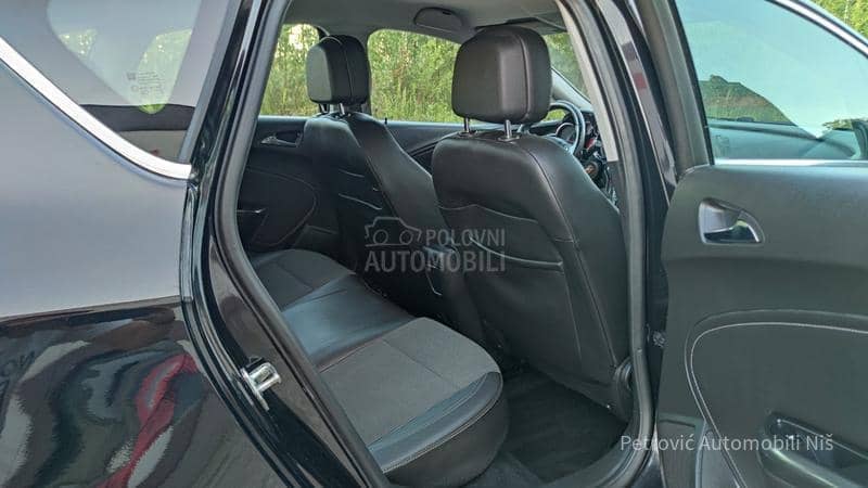 Opel Astra J 1.7 CDTi //COSMO//