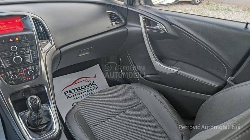 Opel Astra J 1.7 CDTi //COSMO//