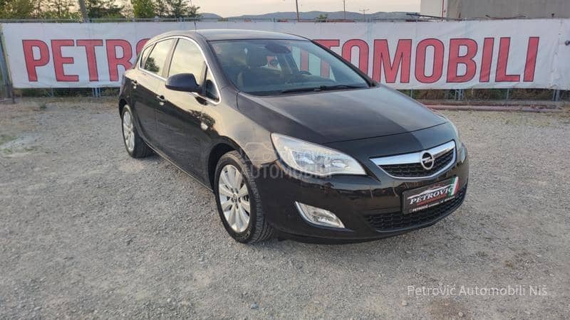 Opel Astra J 1.7 CDTi //COSMO//