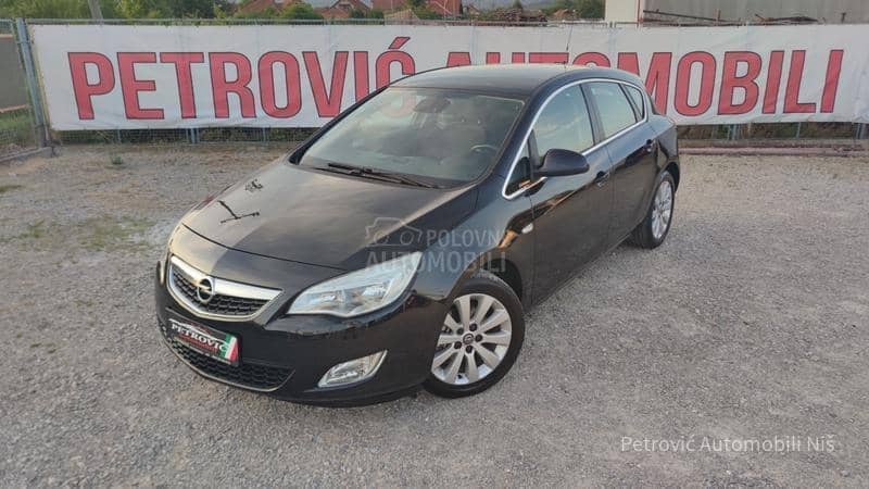 Opel Astra J 1.7 CDTi //COSMO//