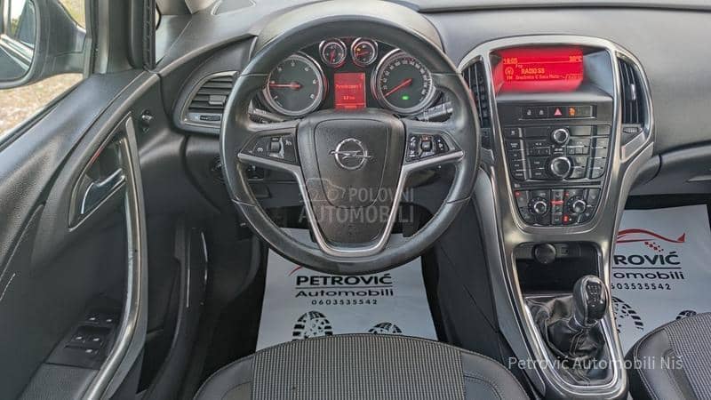 Opel Astra J 1.7 CDTi //COSMO//