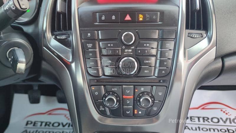 Opel Astra J 1.7 CDTi //COSMO//