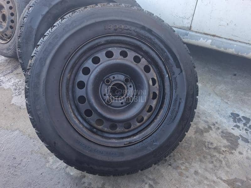 Goodyear 175/70 R14 Zimska