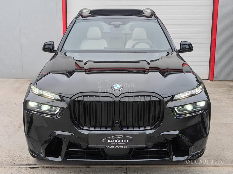 BMW X7 40xd/M PRO/SKY/360