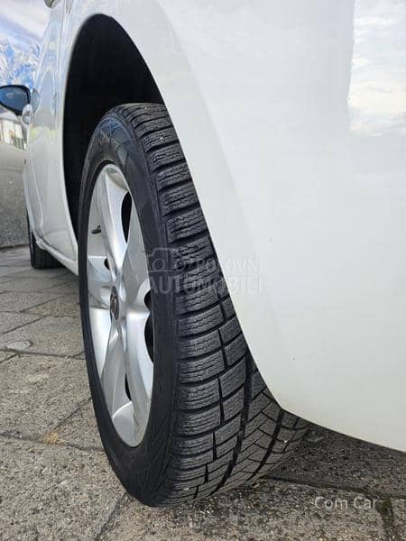 Opel Zafira CNG  7s e d i š t a