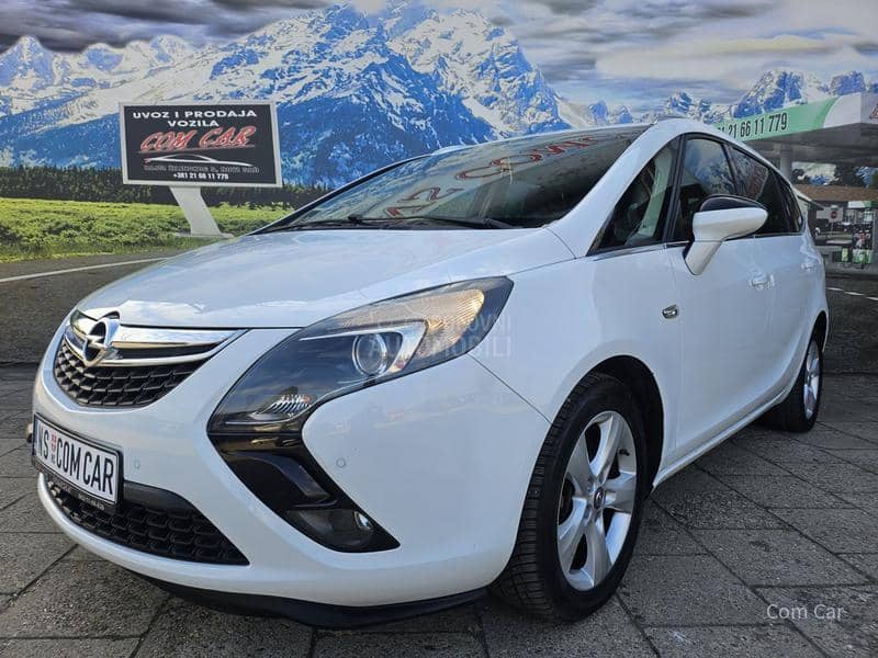 Opel Zafira CNG  7s e d i š t a