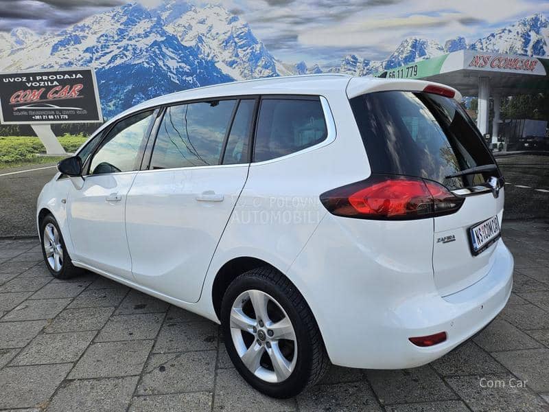 Opel Zafira CNG  7s e d i š t a