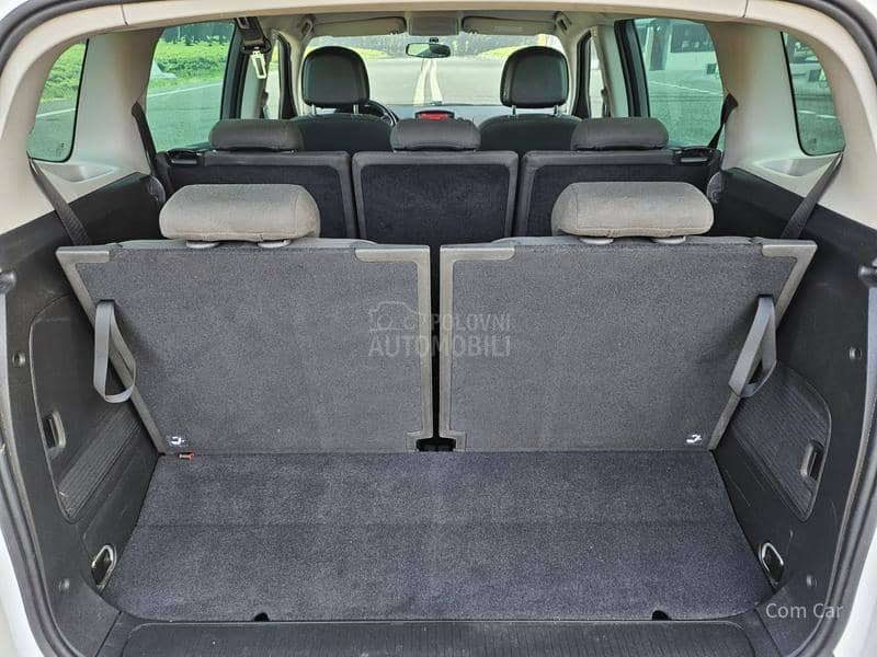 Opel Zafira CNG  7s e d i š t a