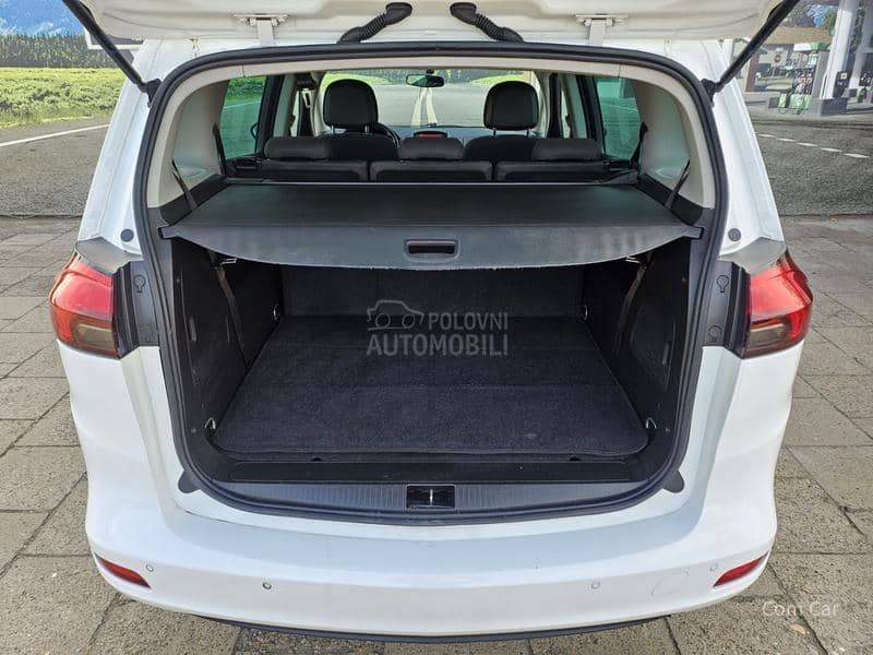 Opel Zafira CNG  7s e d i š t a