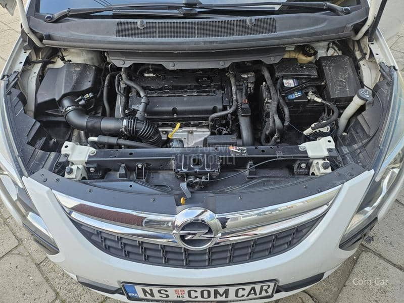 Opel Zafira CNG  7s e d i š t a