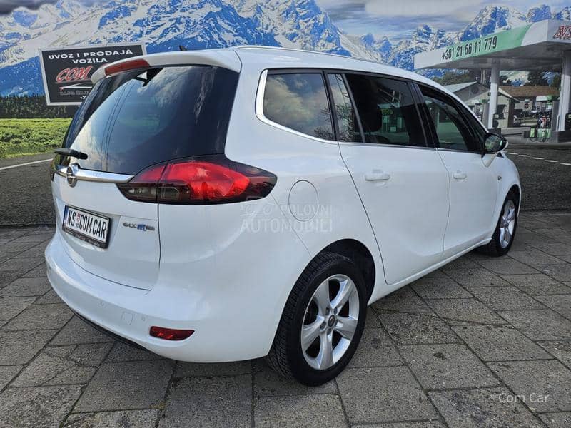 Opel Zafira CNG  7s e d i š t a