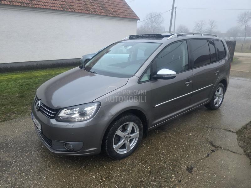 Volkswagen Touran 1.4 highline