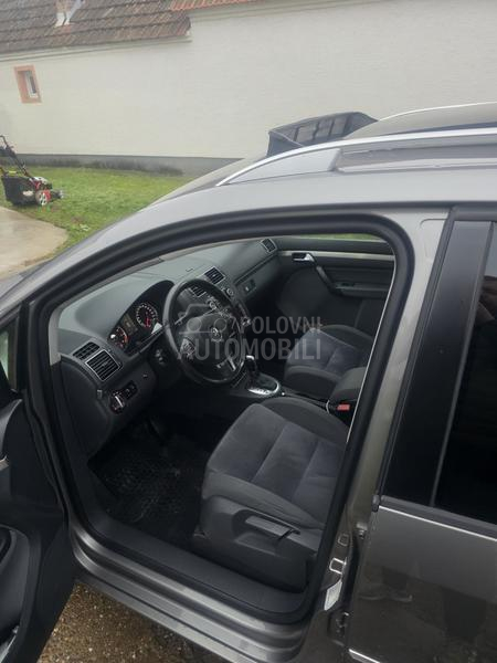Volkswagen Touran 1.4 highline