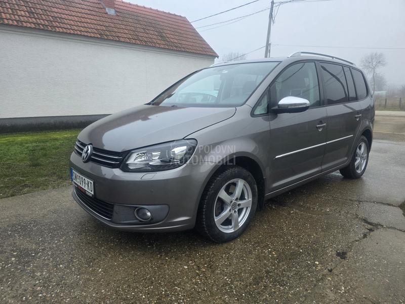 Volkswagen Touran 1.4 highline