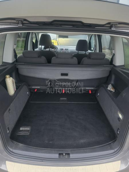 Volkswagen Touran 1.4 highline