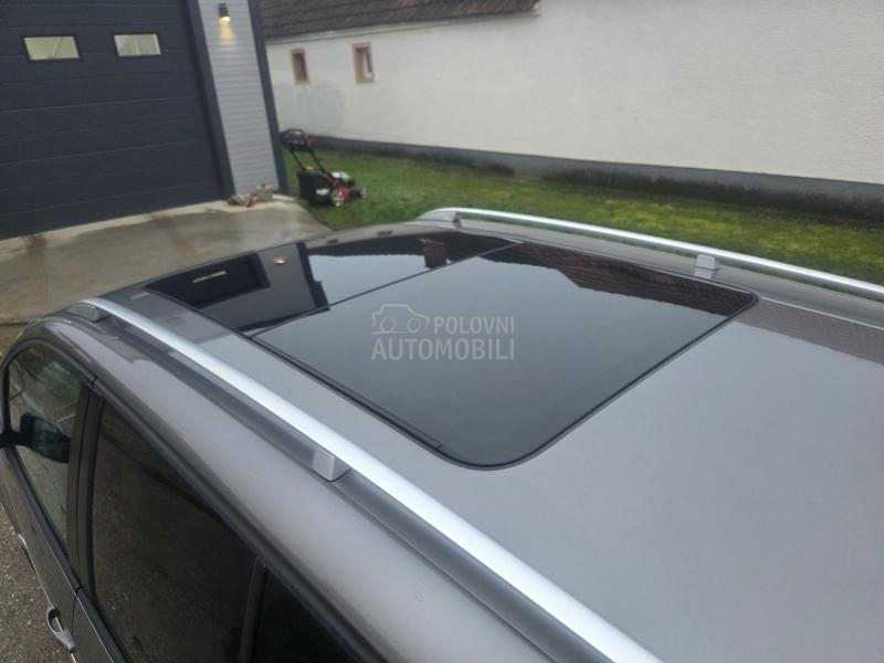 Volkswagen Touran 1.4 highline