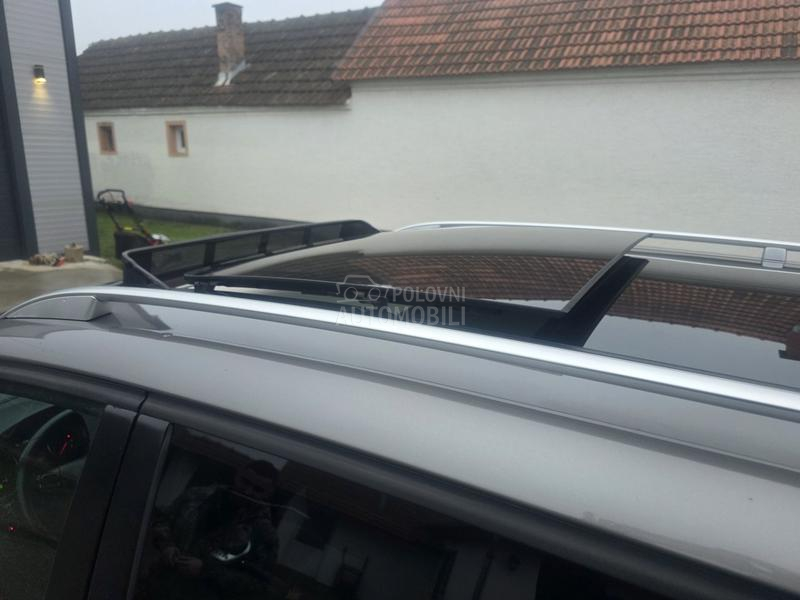 Volkswagen Touran 1.4 highline