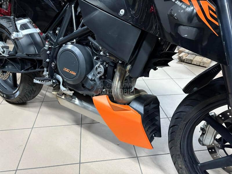 KTM DUKE 690