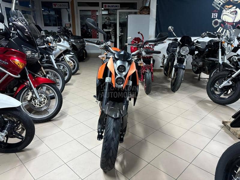KTM DUKE 690