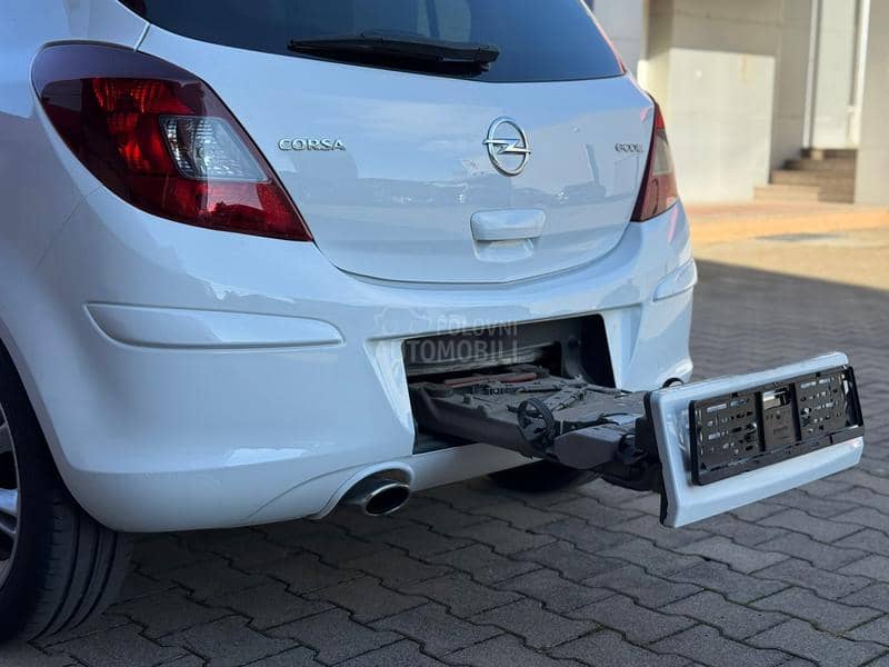 Opel Corsa D 1.4 EcoFlex CH
