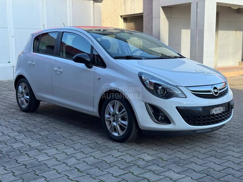 Opel Corsa D 1.4 EcoFlex CH