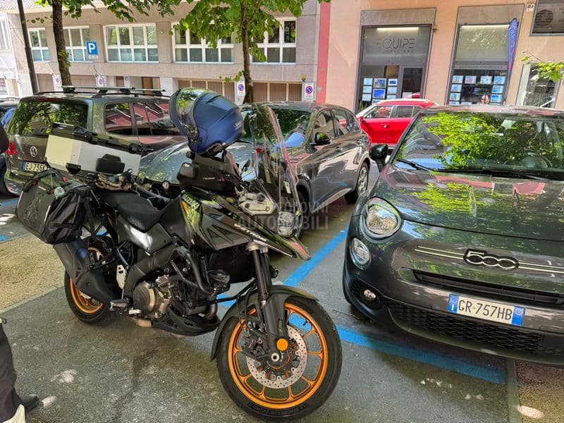 Suzuki V Strom 1050