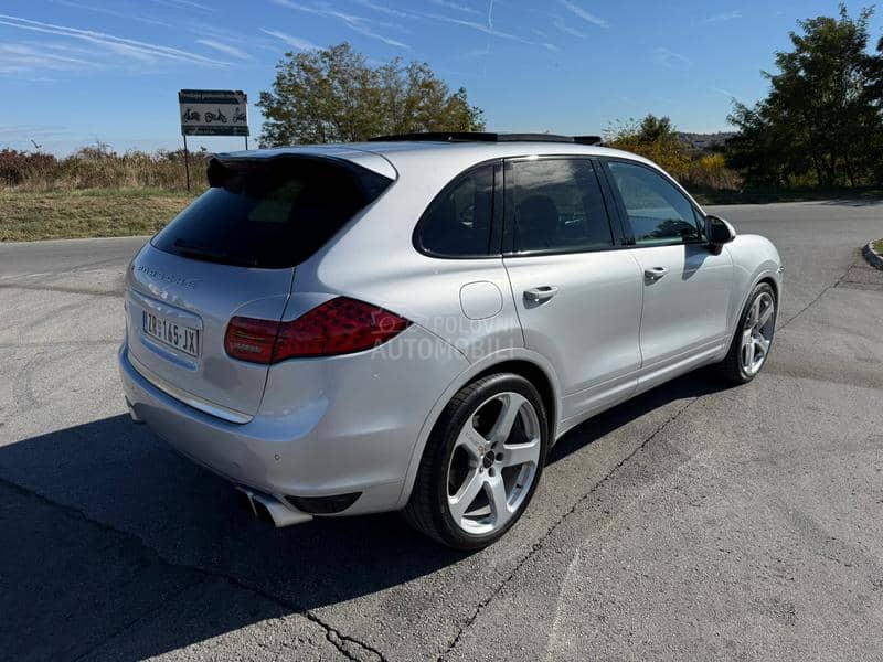Porsche Cayenne 3.6 CH