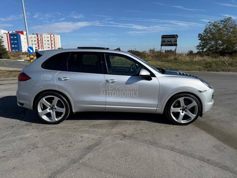 Porsche Cayenne 3.6 CH