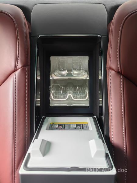 Audi A8 L/60TFSI/ V8 /HIBRID