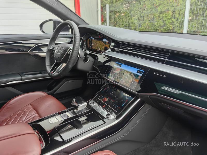Audi A8 L/60TFSI/ V8 /HIBRID