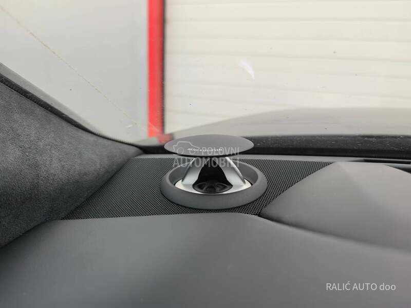 Audi A8 L/60TFSI/ V8 /HIBRID