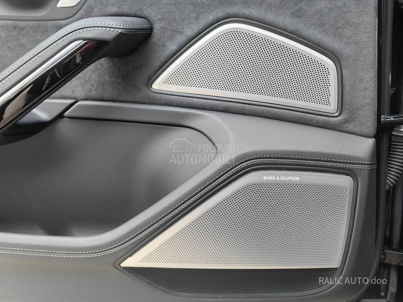 Audi A8 L/60TFSI/ V8 /HIBRID