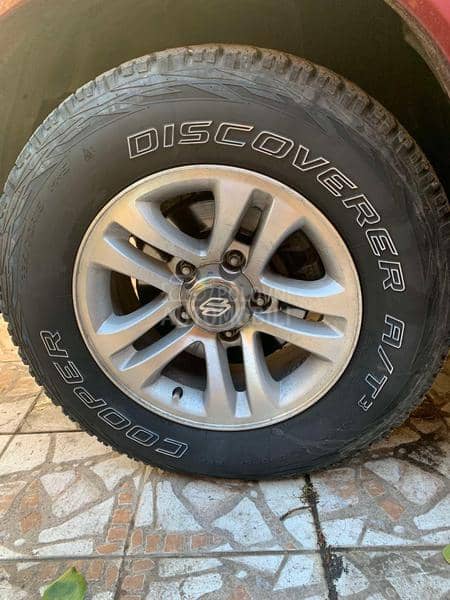 Suzuki Grand Vitara XL7