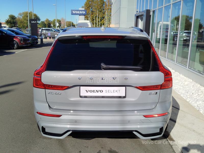Volvo XC60 B4 AWD PLUS DARK