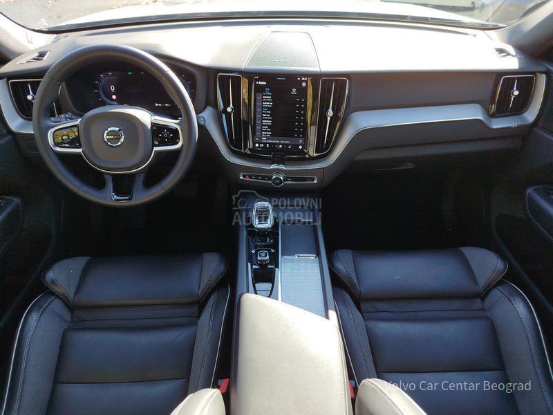 Volvo XC60 B4 AWD PLUS DARK