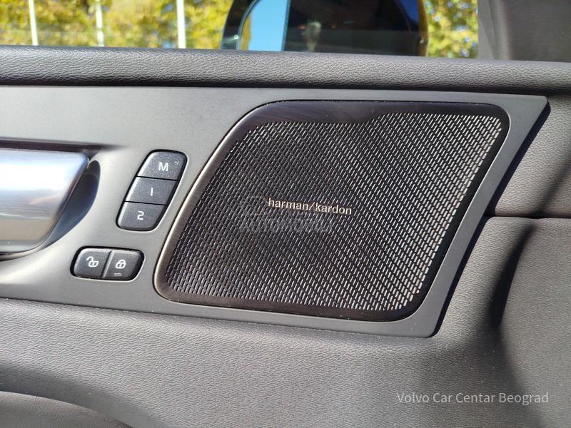 Volvo XC60 B4 AWD ULTIMATE