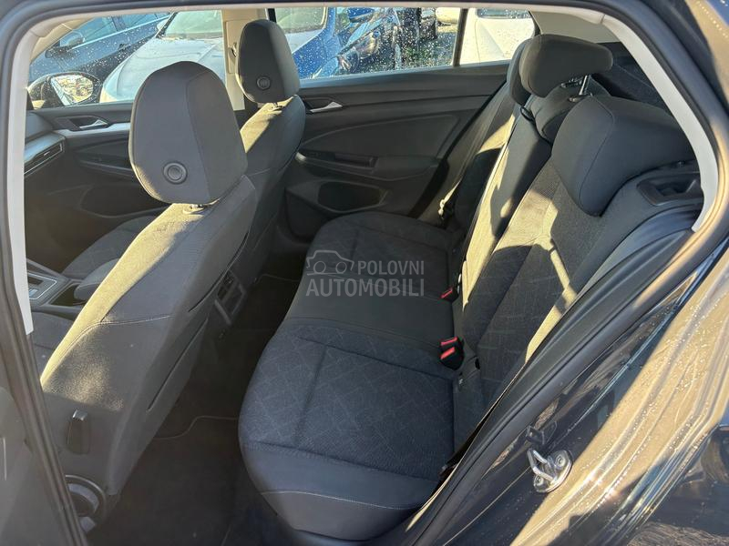 Volkswagen Golf 8 2.0 TDi DSG
